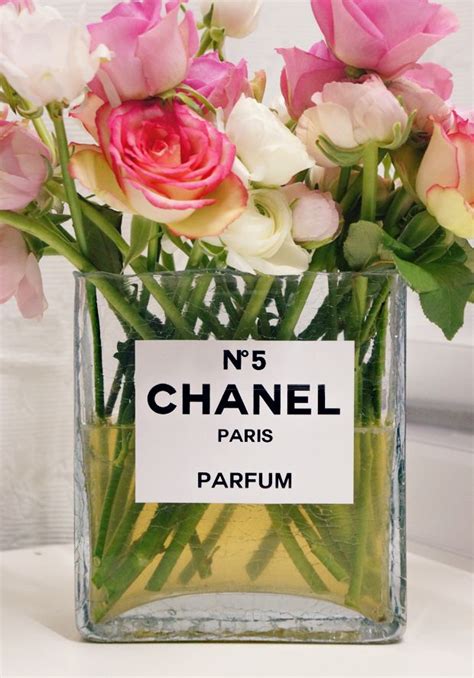 chanel vase with flowers|flowers in chanel no 5.